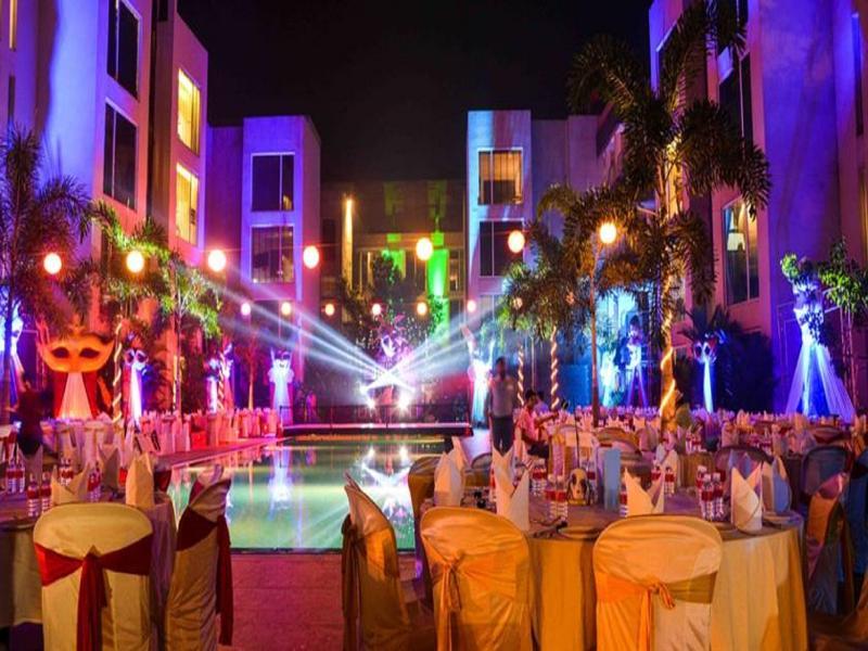 Hard Rock Hotel Goa Calangute Exterior photo The pool at the hotel