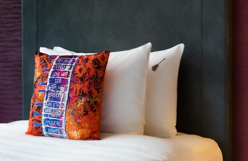 Hard Rock Hotel Goa Calangute Exterior photo Pillows