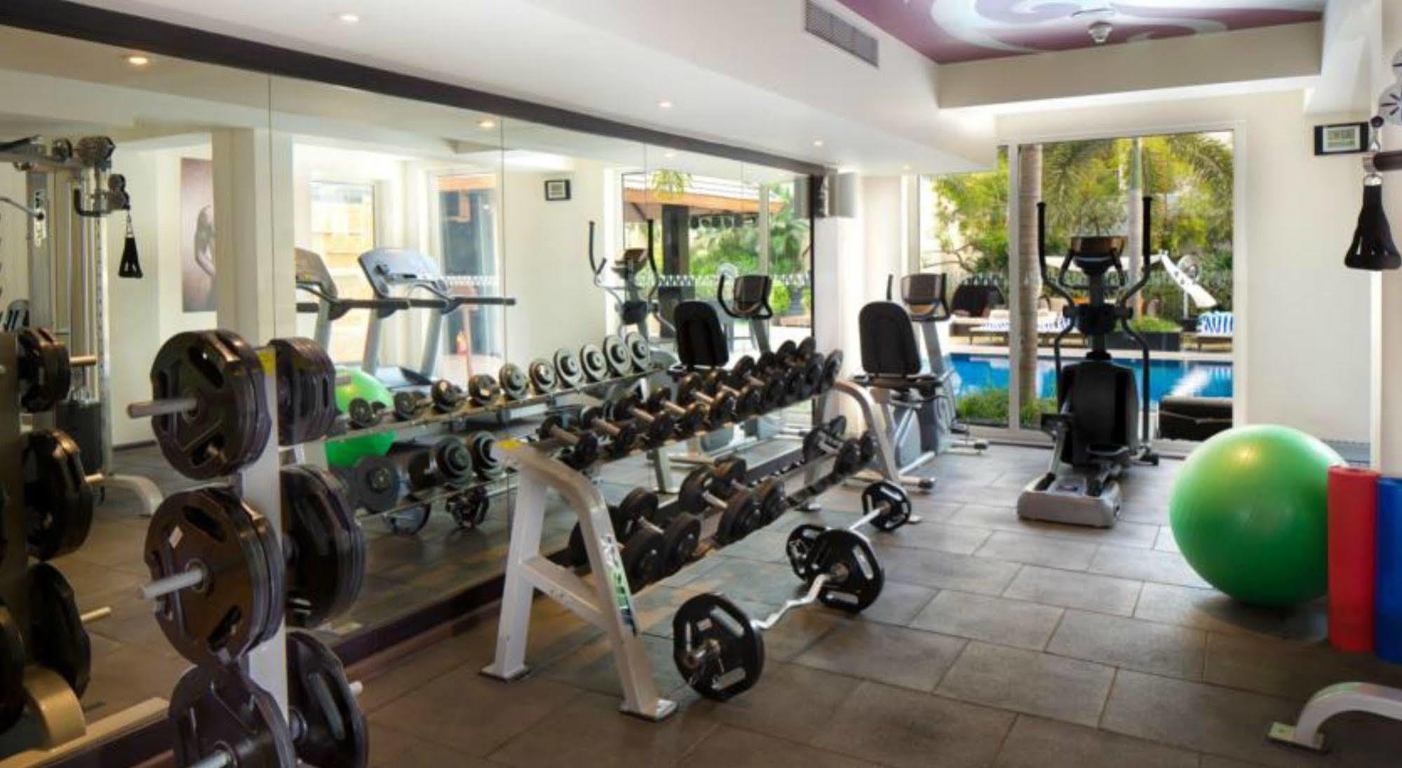 Hard Rock Hotel Goa Calangute Exterior photo The gym at the hotel